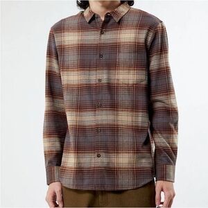 Pacsun men’s NWT 100% cotton brown plaid thick flannel button down shirt size me